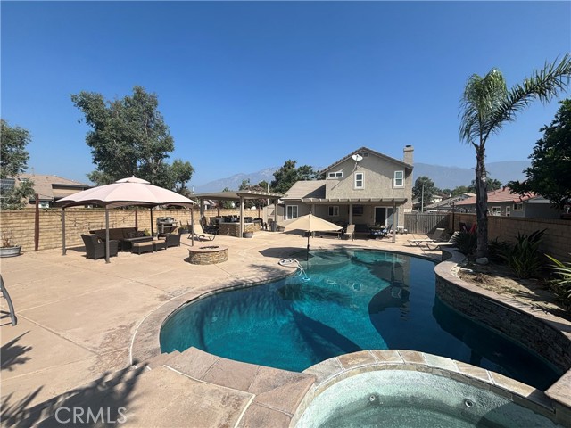 Detail Gallery Image 7 of 8 For 11017 Piedmont St, Rancho Cucamonga,  CA 91701 - 3 Beds | 2/1 Baths