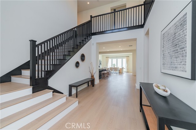 Detail Gallery Image 2 of 31 For 2480 E Kern River Ln, Brea,  CA 92821 - 6 Beds | 5/1 Baths