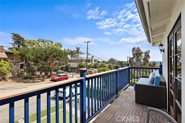 490 Agate, Laguna Beach CA: https://media.crmls.org/medias/5f894c30-e872-4caf-9a7e-225c23b0e85b.jpg