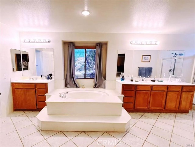 Detail Gallery Image 6 of 12 For 26364 Alcott Union Dr, Murrieta,  CA 92563 - 8 Beds | 4/1 Baths