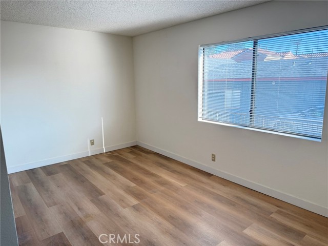 Detail Gallery Image 9 of 12 For 816 N Garfield #B,  Alhambra,  CA 91801 - 3 Beds | 2 Baths