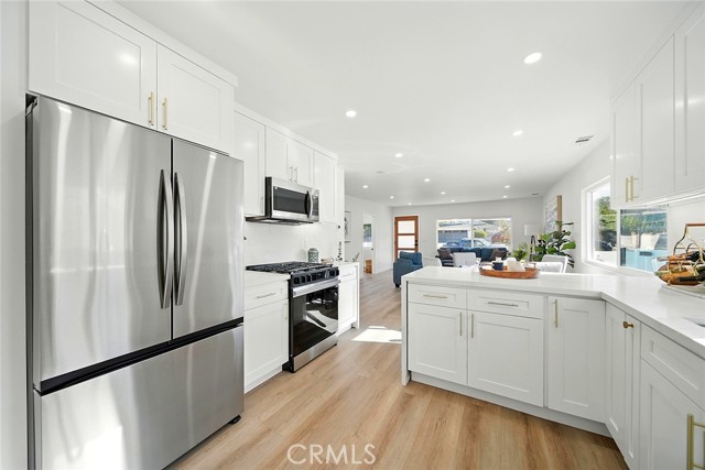 Detail Gallery Image 11 of 37 For 482 Mountain View St, Altadena,  CA 91001 - 3 Beds | 1/1 Baths