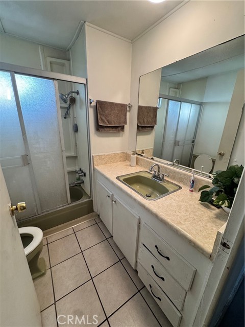1517 Merced St, El Monte CA: https://media.crmls.org/medias/5f8a1f79-d07f-4b14-b664-e19dac68691e.jpg