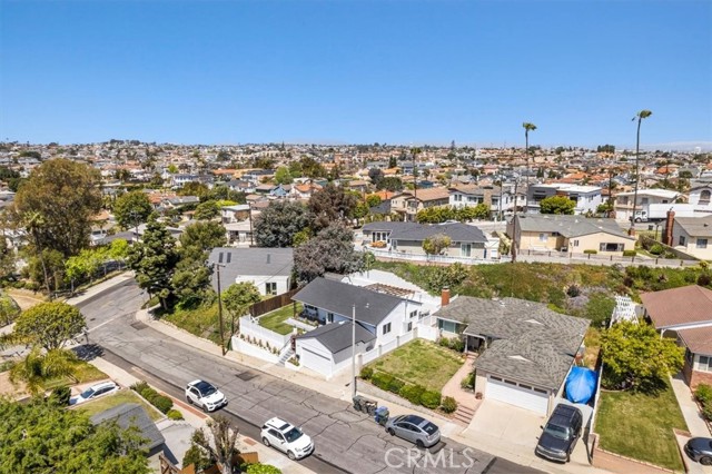 2211 Fisher Court, Redondo Beach, California 90278, 3 Bedrooms Bedrooms, ,1 BathroomBathrooms,Residential,Sold,Fisher,SB23066309