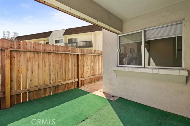Detail Gallery Image 20 of 30 For 5674 Windsor Way #109,  Culver City,  CA 90230 - 2 Beds | 2 Baths
