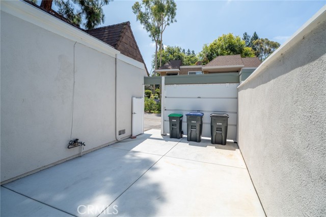 Detail Gallery Image 41 of 44 For 22215 Caminito Vino, Laguna Hills,  CA 92653 - 2 Beds | 1/1 Baths
