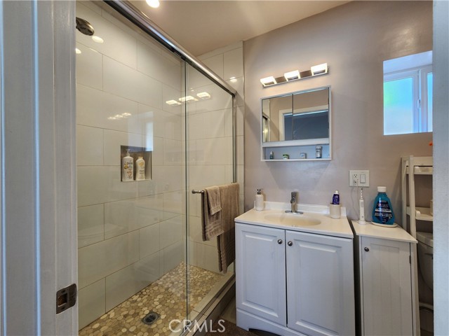 Detail Gallery Image 10 of 30 For 1332 Winchester Ave a,  Glendale,  CA 91201 - 1 Beds | 1 Baths