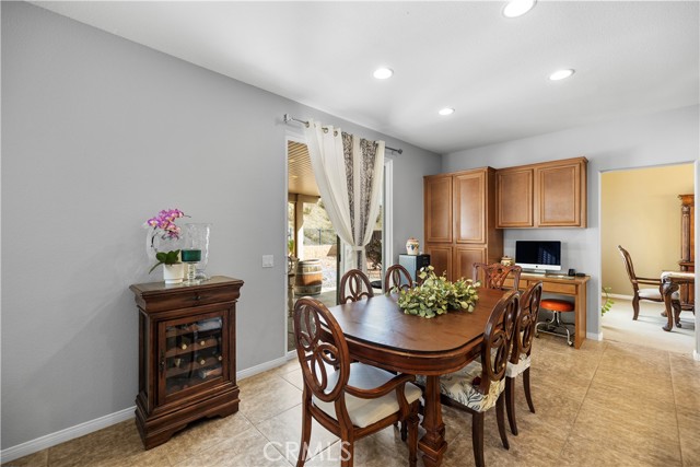 Image 16 of 47 For 27608 Whisperwood Drive