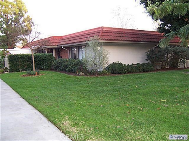 3135 Via Serena N, Laguna Woods CA: https://media.crmls.org/medias/5f8cf7ca-37b5-4989-bde1-c336bb8506ae.jpg
