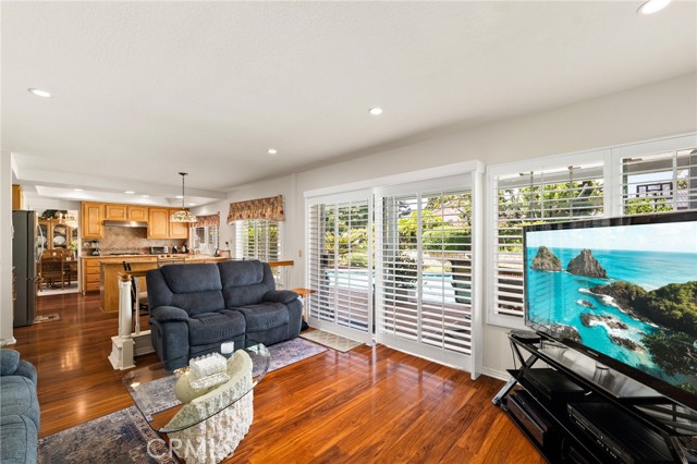 Detail Gallery Image 19 of 52 For 937 Finnell Way, Placentia,  CA 92870 - 4 Beds | 3 Baths