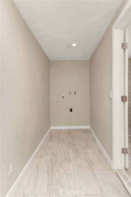 Detail Gallery Image 14 of 52 For 60425 Alta Mura Dr, Joshua Tree,  CA 92252 - 4 Beds | 3 Baths