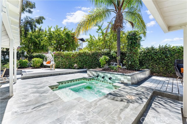 24652 Ashland Drive, Laguna Hills CA: https://media.crmls.org/medias/5f8eb098-d4af-417e-8963-cafebda9ac2d.jpg