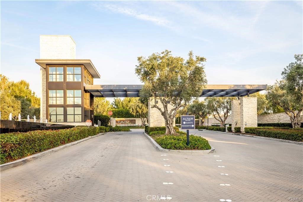 MLS #OC26132991 image #1