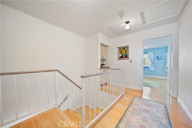 Detail Gallery Image 22 of 47 For 19950 Sherman Way Unit a a,  Winnetka,  CA 91306 - 3 Beds | 4 Baths