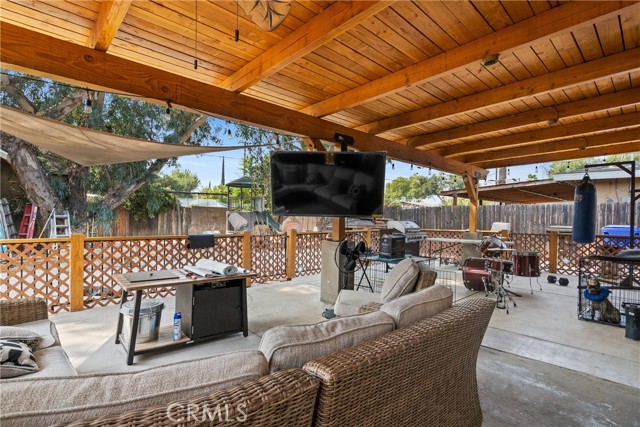 Detail Gallery Image 21 of 26 For 987 E Lynwood Dr, San Bernardino,  CA 92404 - 3 Beds | 1 Baths