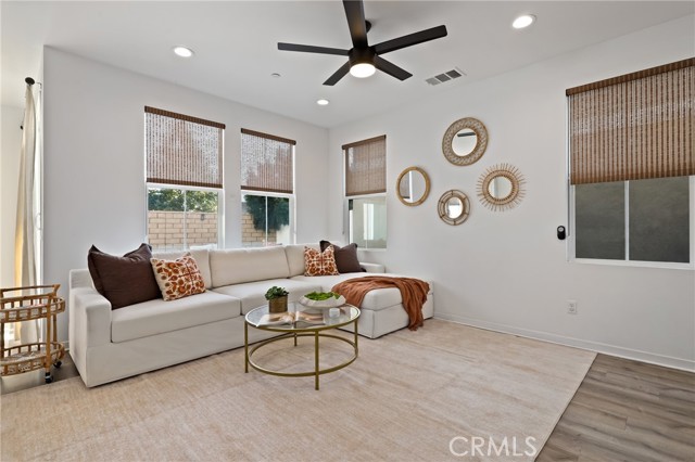 403 Aura Drive, Costa Mesa CA: https://media.crmls.org/medias/5f9084ee-220a-41c0-9f2f-ecde609d94b6.jpg