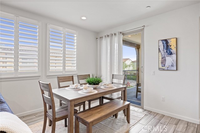 Detail Gallery Image 8 of 20 For 405 Mallorca Ln, Brea,  CA 92823 - 2 Beds | 2 Baths