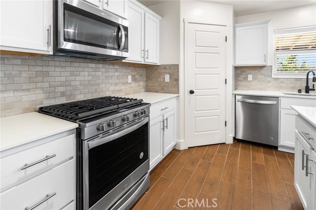 Detail Gallery Image 11 of 44 For 522 Sansoni St, Los Banos,  CA 93635 - 5 Beds | 3/1 Baths