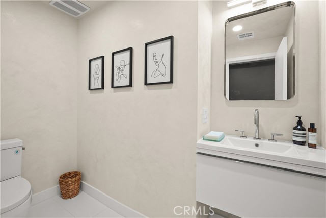 Detail Gallery Image 24 of 28 For 715 N Alfred #3,  West Hollywood,  CA 90069 - 1 Beds | 2 Baths