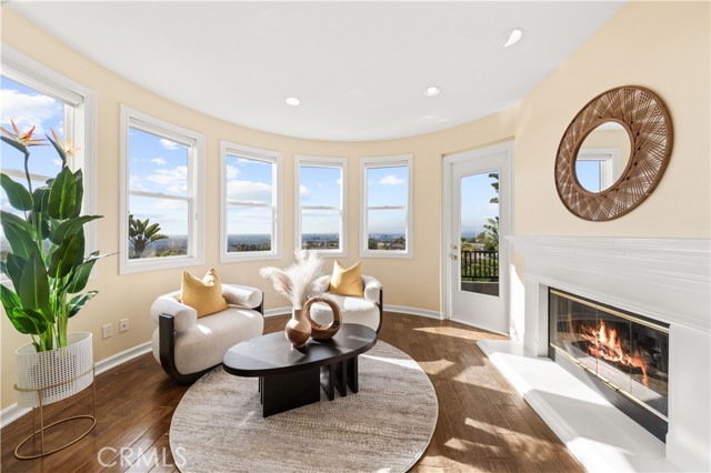 3 Vincennes, Newport Coast CA: https://media.crmls.org/medias/5f91e664-6d2d-4378-882e-4bcaba457a56.jpg