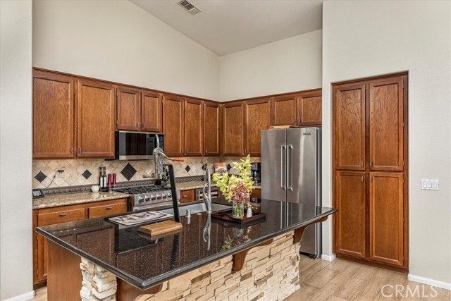 Detail Gallery Image 9 of 42 For 31955 Avenida Mallari, Temecula,  CA 92591 - 3 Beds | 2 Baths