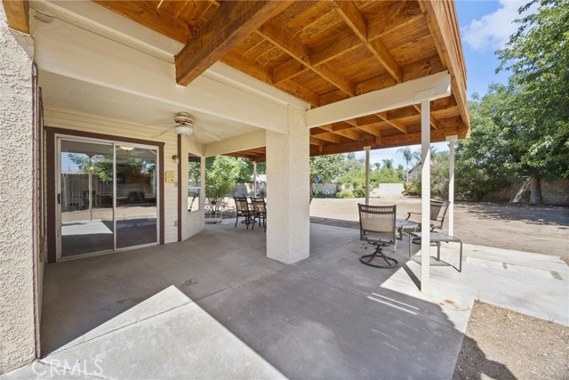 Detail Gallery Image 33 of 39 For 601 Las Arenas Ct, Bakersfield,  CA 93314 - 3 Beds | 2/1 Baths