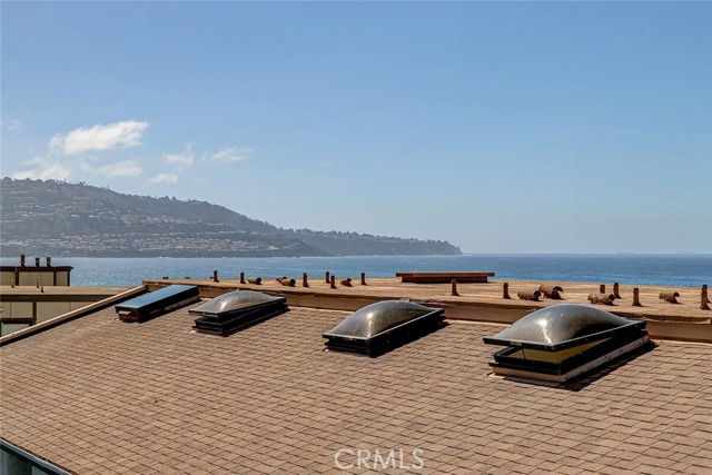 615 Esplanade, Redondo Beach, California 90277, 1 Bedroom Bedrooms, 0 ,1 BathroomBathrooms,Residential,For Sale,Esplanade,0,SB26118046