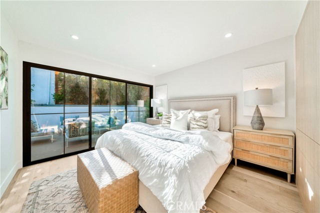 2605 N Poinsettia Avenue, Manhattan Beach CA: https://media.crmls.org/medias/5f934f64-324b-477a-bedf-e9aa464892f5.jpg