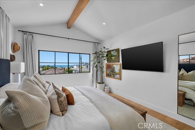 554 S Helberta Avenue, Redondo Beach CA: https://media.crmls.org/medias/5f93515a-3c69-479b-86d9-c9e45865237e.jpg