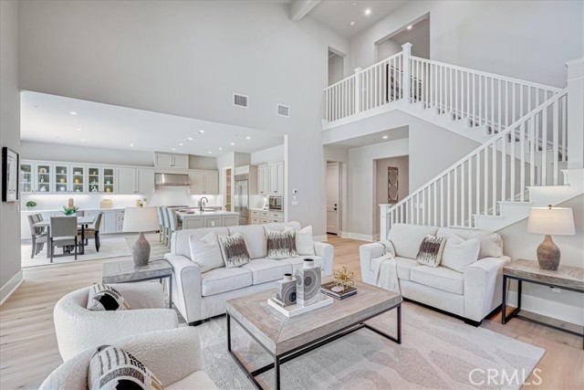 100 Bozeman, Irvine CA: https://media.crmls.org/medias/5f9375a8-c9b9-4486-9458-f569d844e1a2.jpg