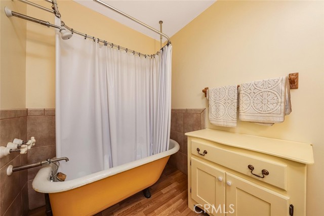 Detail Gallery Image 17 of 36 For 15811 Calle El Capitan, Green Valley,  CA 91390 - 3 Beds | 2 Baths