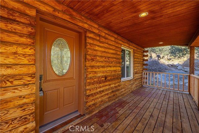 Detail Gallery Image 12 of 63 For 24401 Serra Pl, Tehachapi,  CA 93561 - 4 Beds | 3/1 Baths