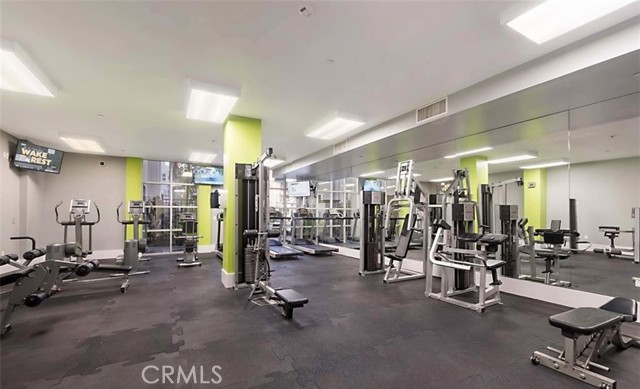 2312 Scholarship, Irvine CA: https://media.crmls.org/medias/5f948978-7bdb-4f73-a165-dd411458ca2e.jpg