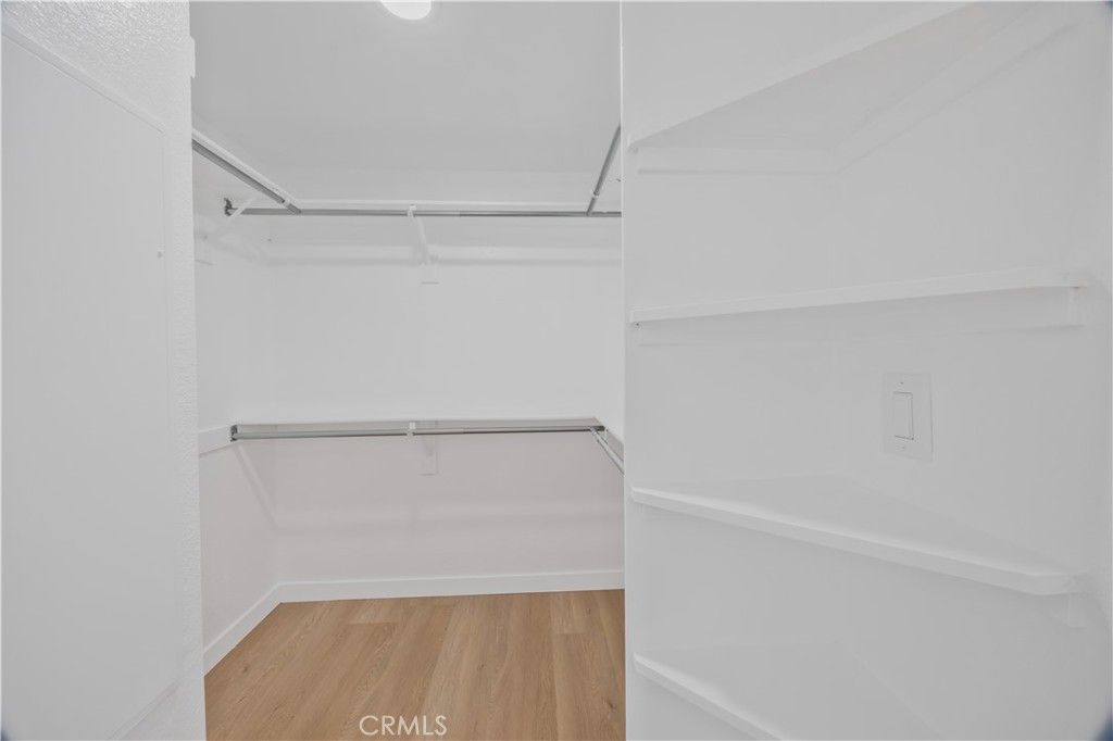 5f976c5c D43f 4ccd Bffd 3598cbf3fded