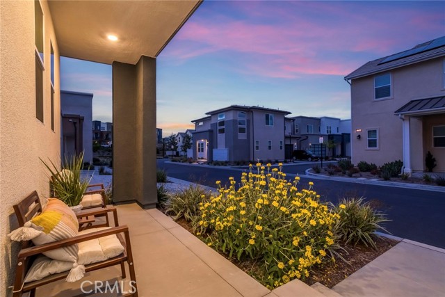 Detail Gallery Image 65 of 74 For 27018 California Ct, Valencia,  CA 91381 - 4 Beds | 4/1 Baths