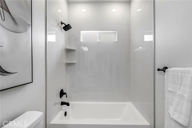 Detail Gallery Image 28 of 38 For 21035 Forest Glen, Madera,  CA 93638 - 4 Beds | 3 Baths