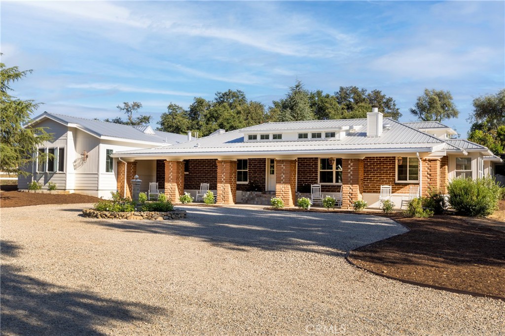 11205 Verdugo Road, Ortega Mountain, CA 92562