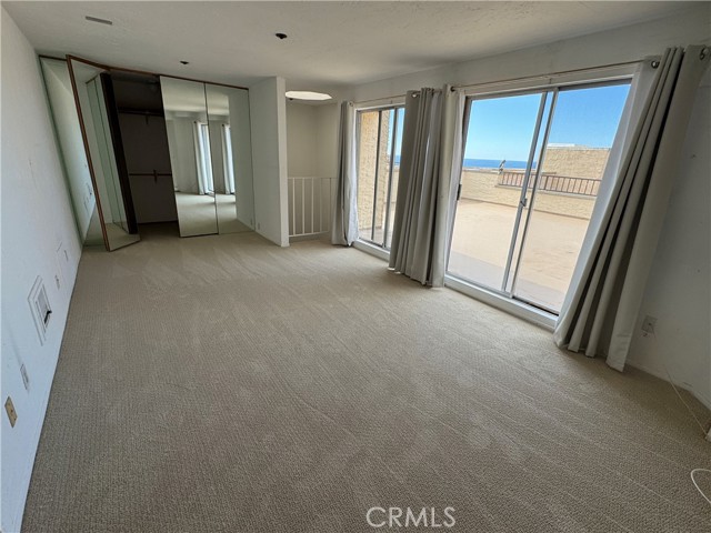 Image 17 of 22 For 535 Esplanade