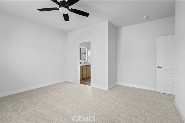 Detail Gallery Image 7 of 10 For 3424 W Washington Ave #314,  Santa Ana,  CA 92703 - 3 Beds | 2 Baths