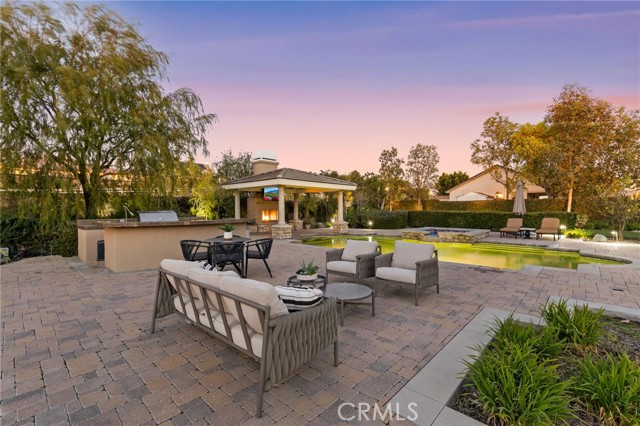 19103 Green Oaks Road, Yorba Linda CA: https://media.crmls.org/medias/5f99bbab-9814-4fb0-9f61-083797f4b5d8.jpg