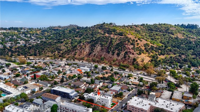 Detail Gallery Image 17 of 18 For 259 S Avenue 54 #1/2,  Los Angeles,  CA 90042 - 4 Beds | 4 Baths