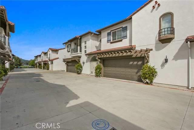 1452 S White Avenue, Pomona CA: https://media.crmls.org/medias/5f9bdd36-704f-4294-a554-625600152fc7.jpg