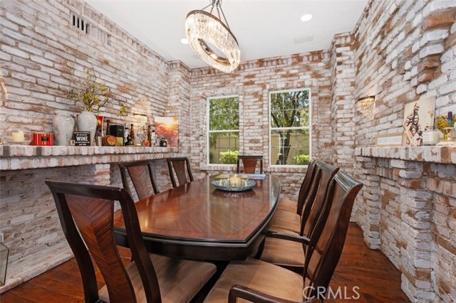 18 Calle Pacifica, San Clemente CA: https://media.crmls.org/medias/5f9c5bd4-fd7b-4b3f-9c5e-b1a68322bdb4.jpg