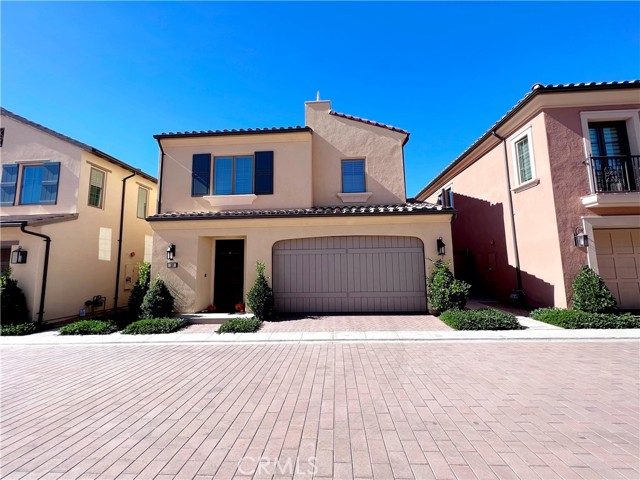 Detail Gallery Image 2 of 16 For 109 Tritone, Irvine,  CA 92602 - 3 Beds | 2/1 Baths