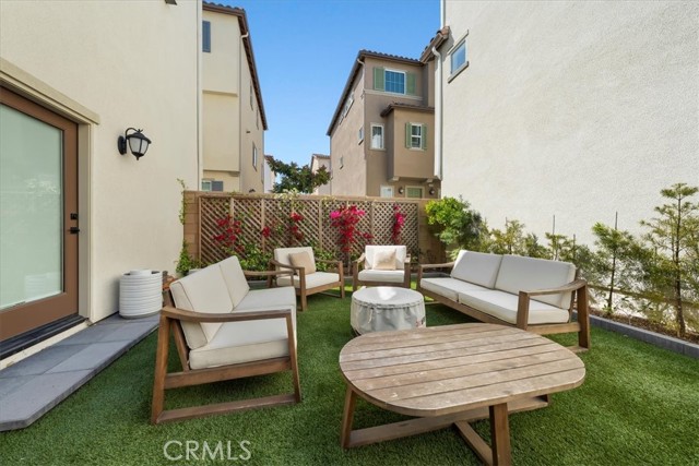 Detail Gallery Image 38 of 56 For 27659 S Rosewood Ln, San Pedro,  CA 90732 - 4 Beds | 3/1 Baths