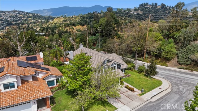 Image 5 of 73 For 3537 Foxglove Road