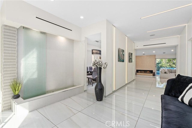 Detail Gallery Image 3 of 39 For 22 Round up, Bell Canyon,  CA 91307 - 6 Beds | 6/1 Baths