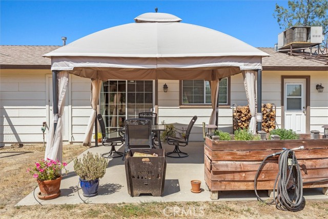 30015 Stetson Drive, Coarsegold CA: https://media.crmls.org/medias/5fa0605b-ce6f-4864-bbe6-9d1a7c129886.jpg