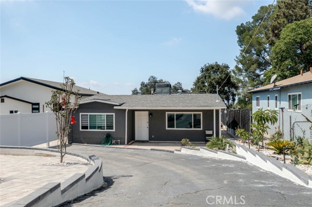 Detail Gallery Image 1 of 26 For 10777 Mountair Ave, Tujunga,  CA 91042 - 2 Beds | 1 Baths
