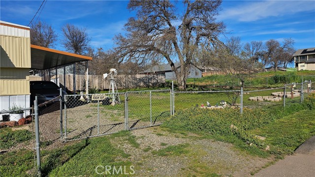 Detail Gallery Image 3 of 31 For 16004 18th Ave, Clearlake,  CA 95422 - 2 Beds | 2 Baths